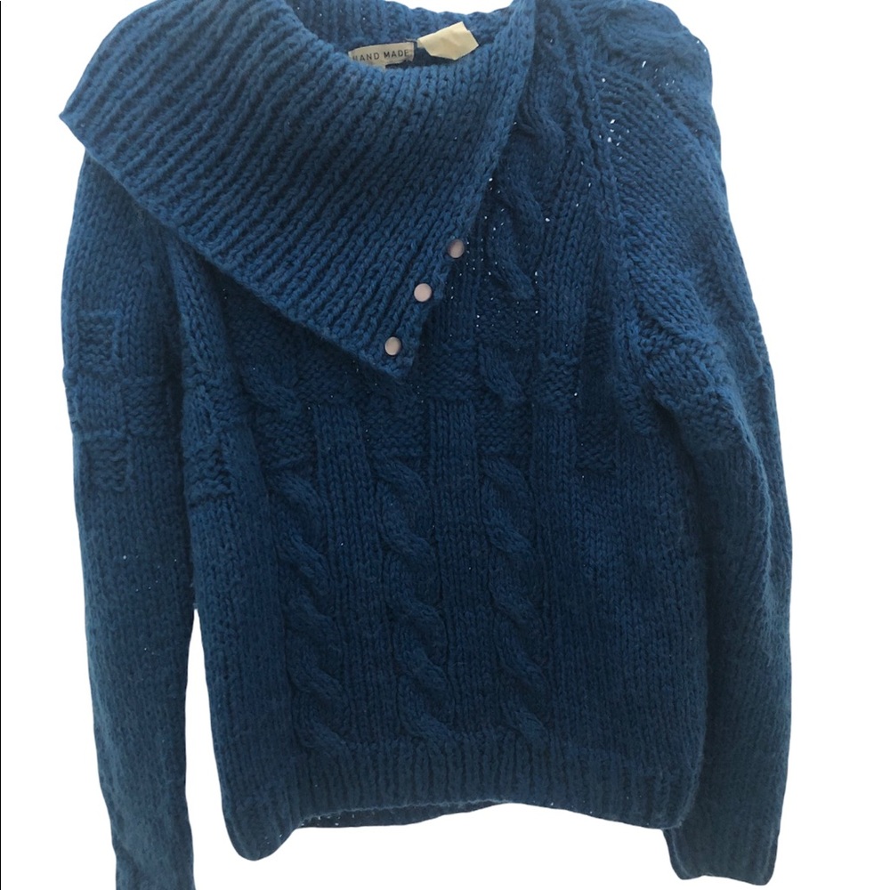 Vintage blue sweater